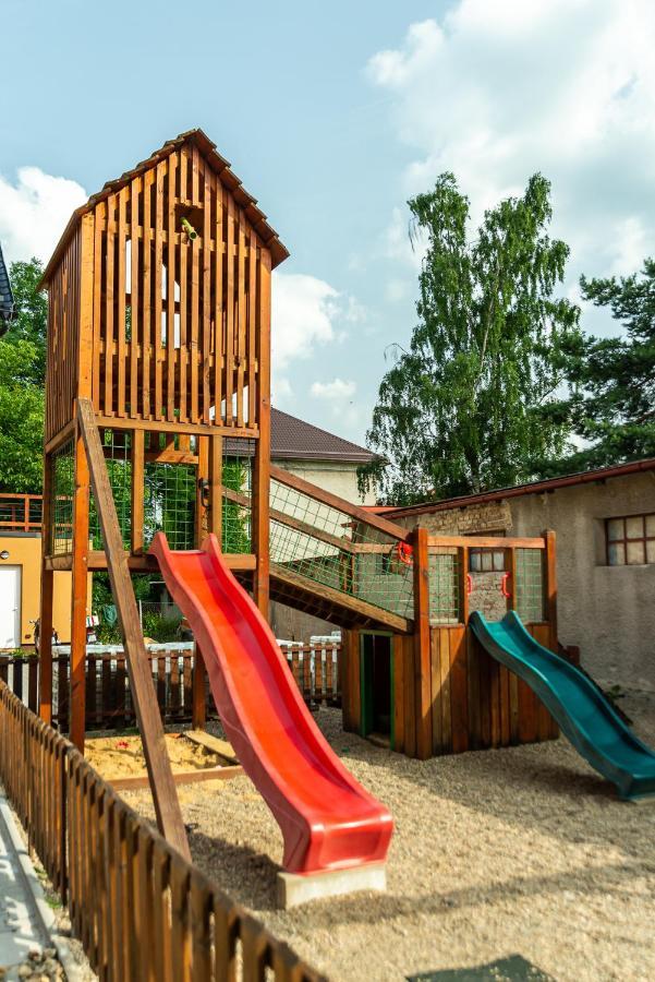 Penzion La Piccolina Novy Bor Exterior photo