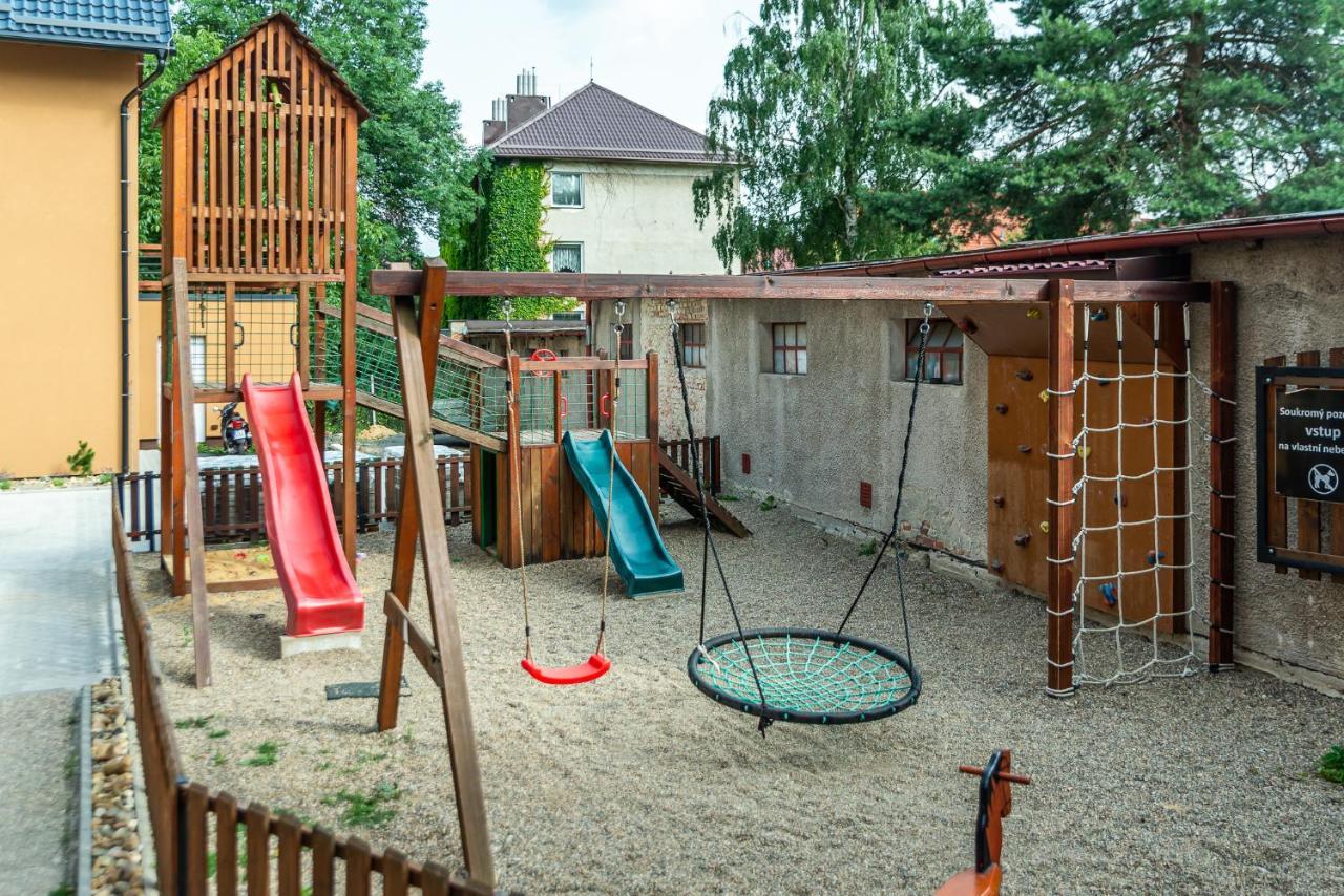 Penzion La Piccolina Novy Bor Exterior photo