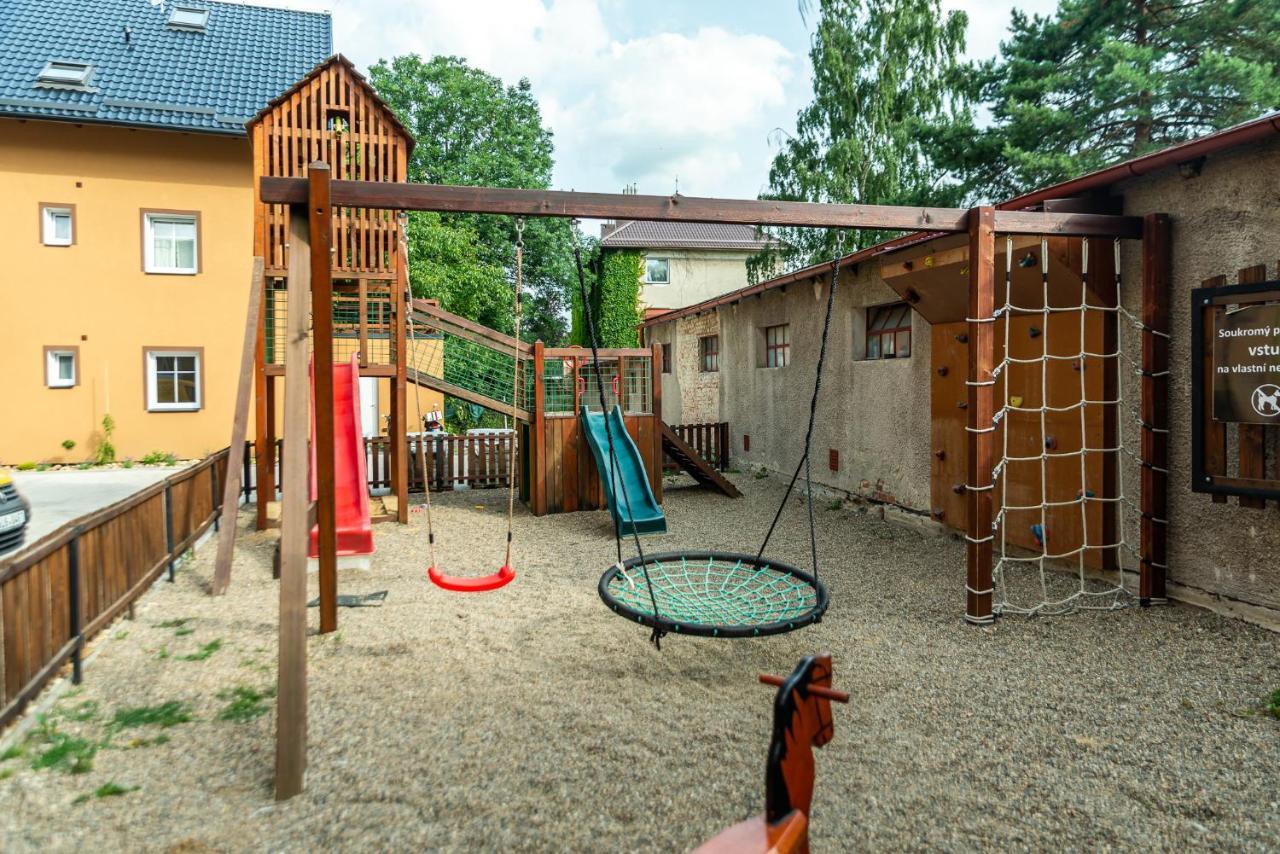 Penzion La Piccolina Novy Bor Exterior photo